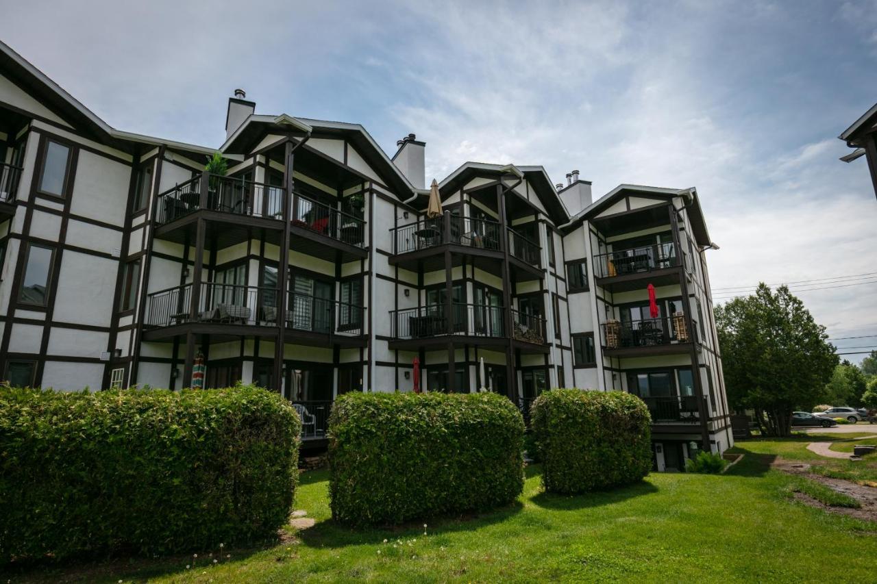 Апартаменты Escapade Pinoteau Tremblant Getaway Мон-Трамблан Экстерьер фото