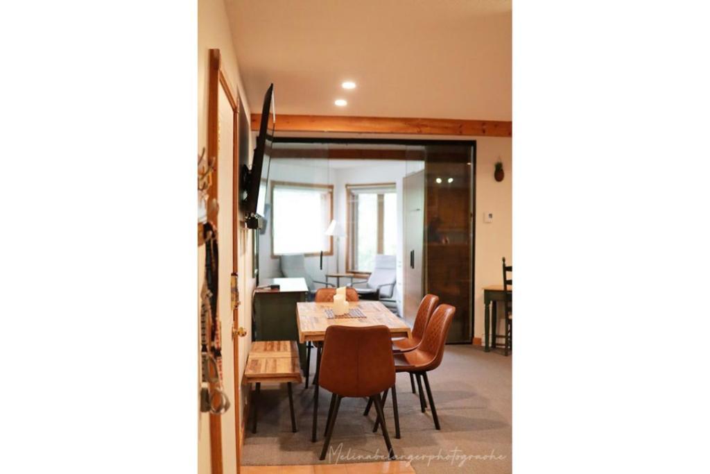 Апартаменты Escapade Pinoteau Tremblant Getaway Мон-Трамблан Экстерьер фото