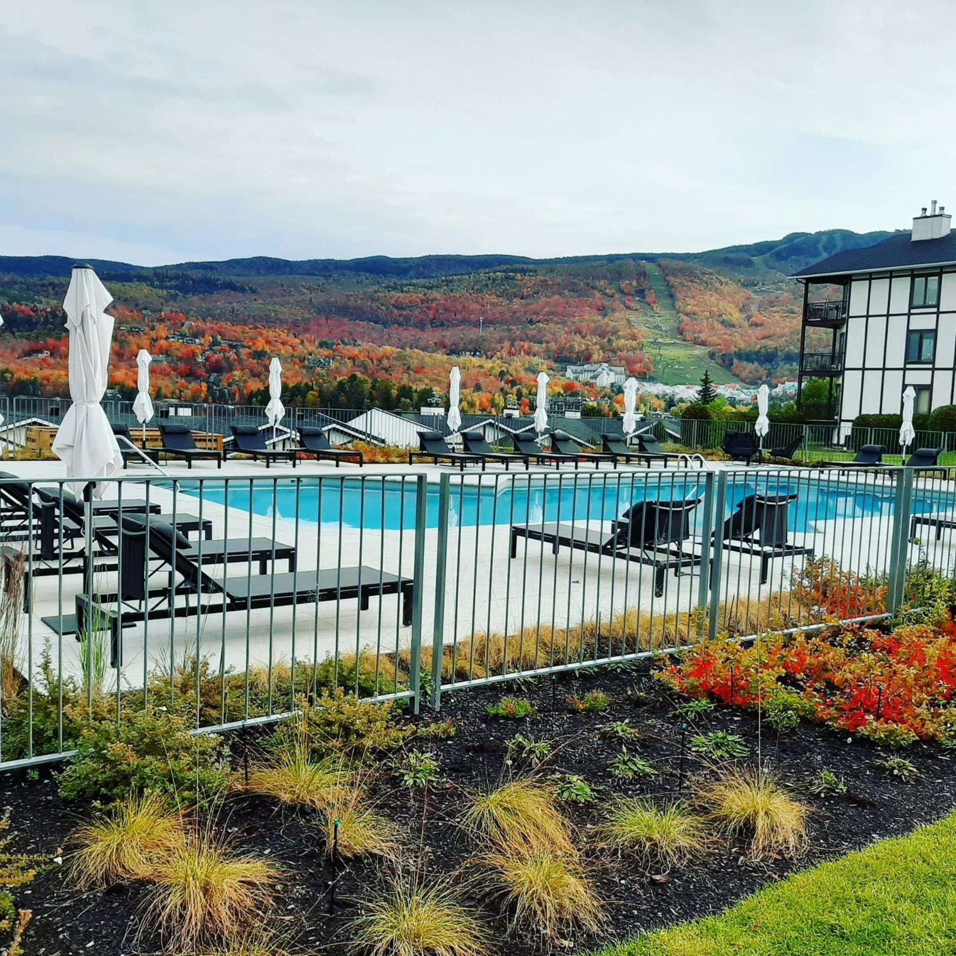 Апартаменты Escapade Pinoteau Tremblant Getaway Мон-Трамблан Экстерьер фото